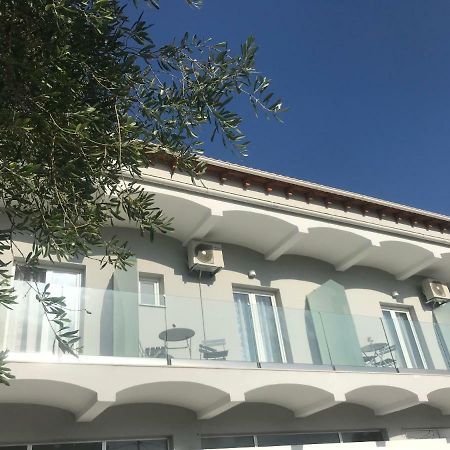 Terpsichore Boutique Appartments Dassia  Exterior foto