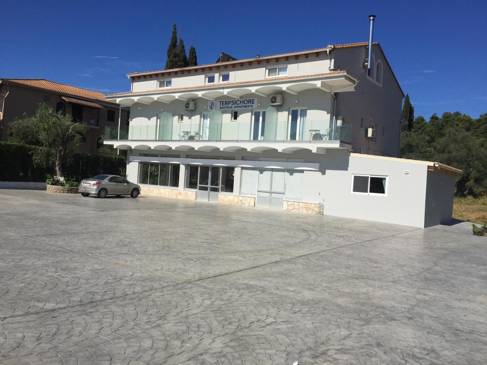 Terpsichore Boutique Appartments Dassia  Exterior foto